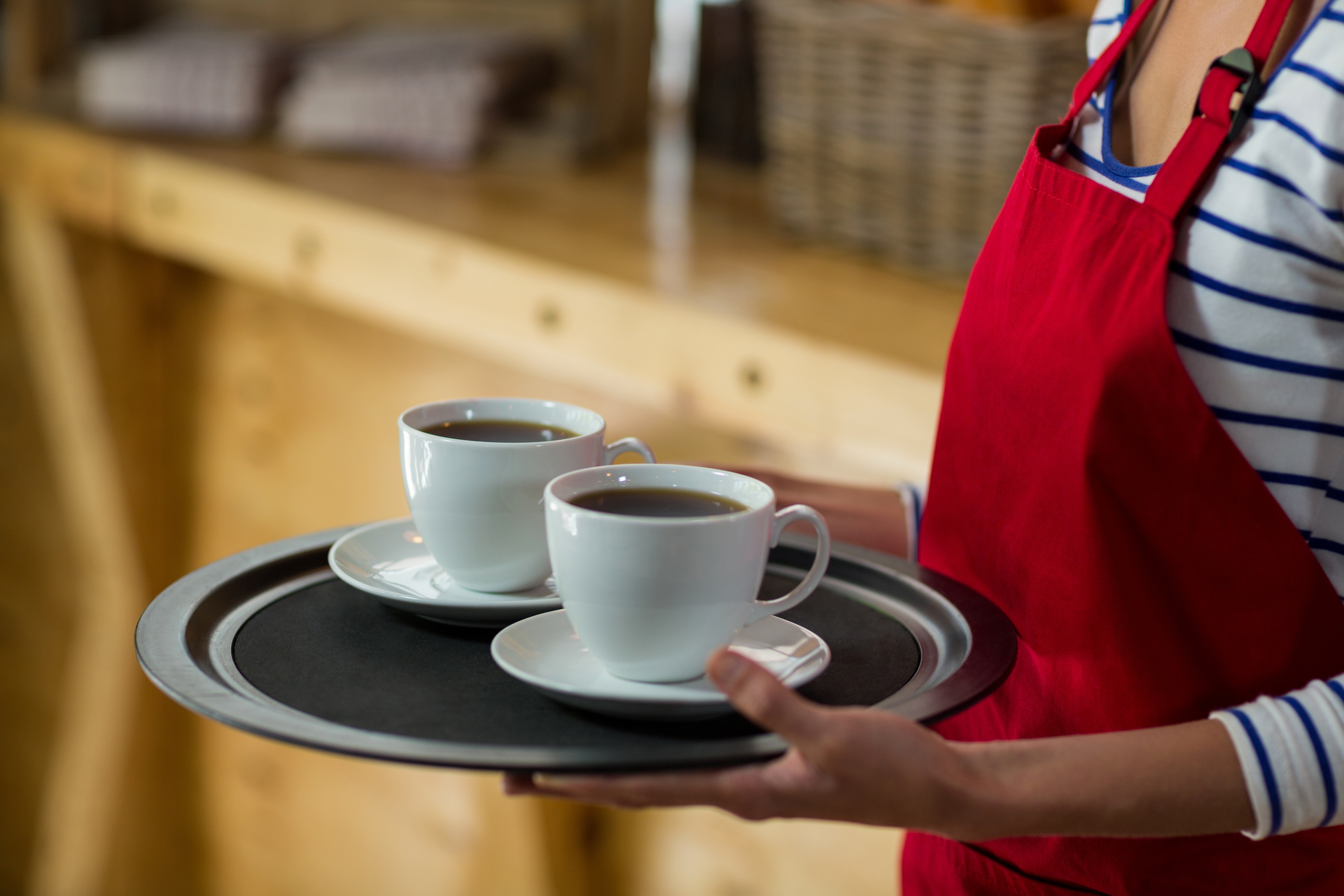 Kaffee auf einem Tablett 